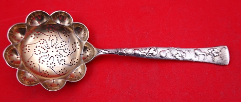 Sugar Sifter GW  w/ gourd motif   6 3/8